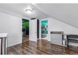 229 13th St - Photo 22