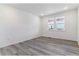 25254 Warren Pl - Photo 3