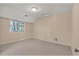 2417 Cedar Ave - Photo 41