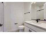 10904 Hinsdale Cir - Photo 12