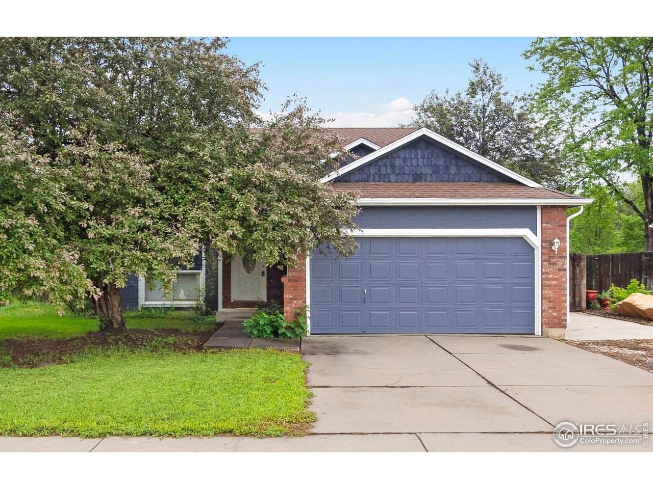 936 Bramblebush St - Photo 1