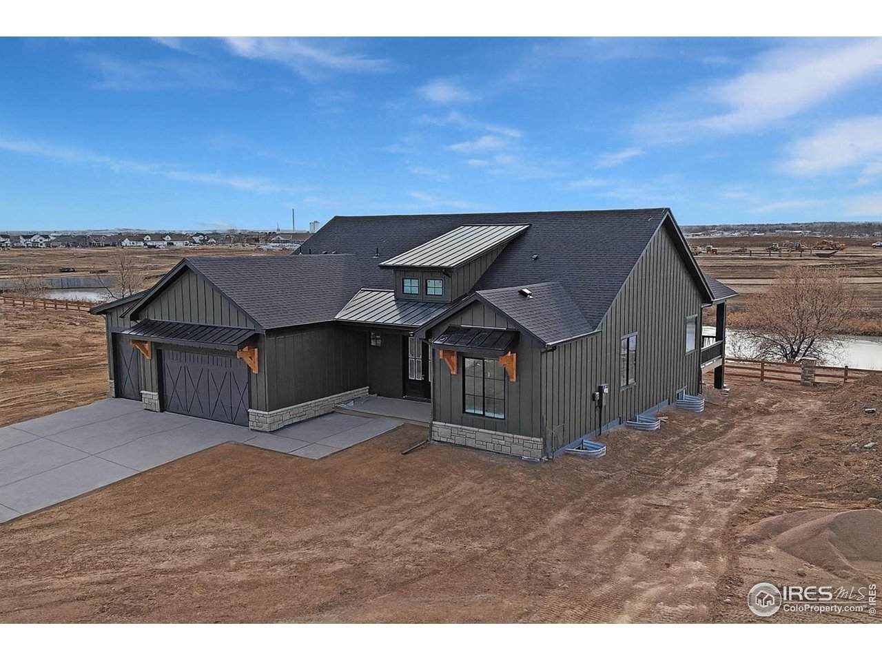 17 Boxwood Dr - Photo 1