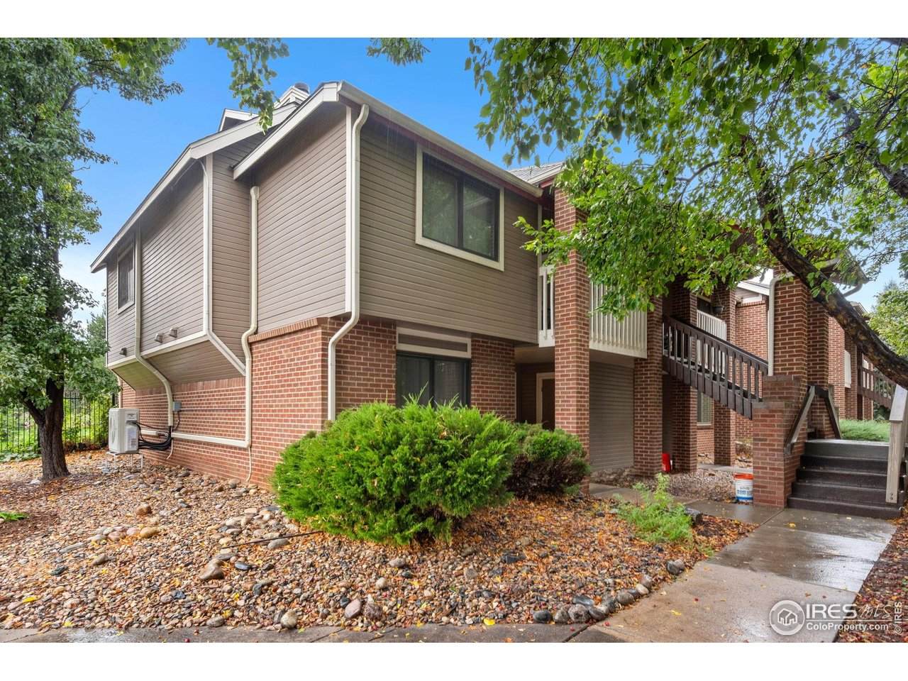 1213 Swallow Rd - Photo 1