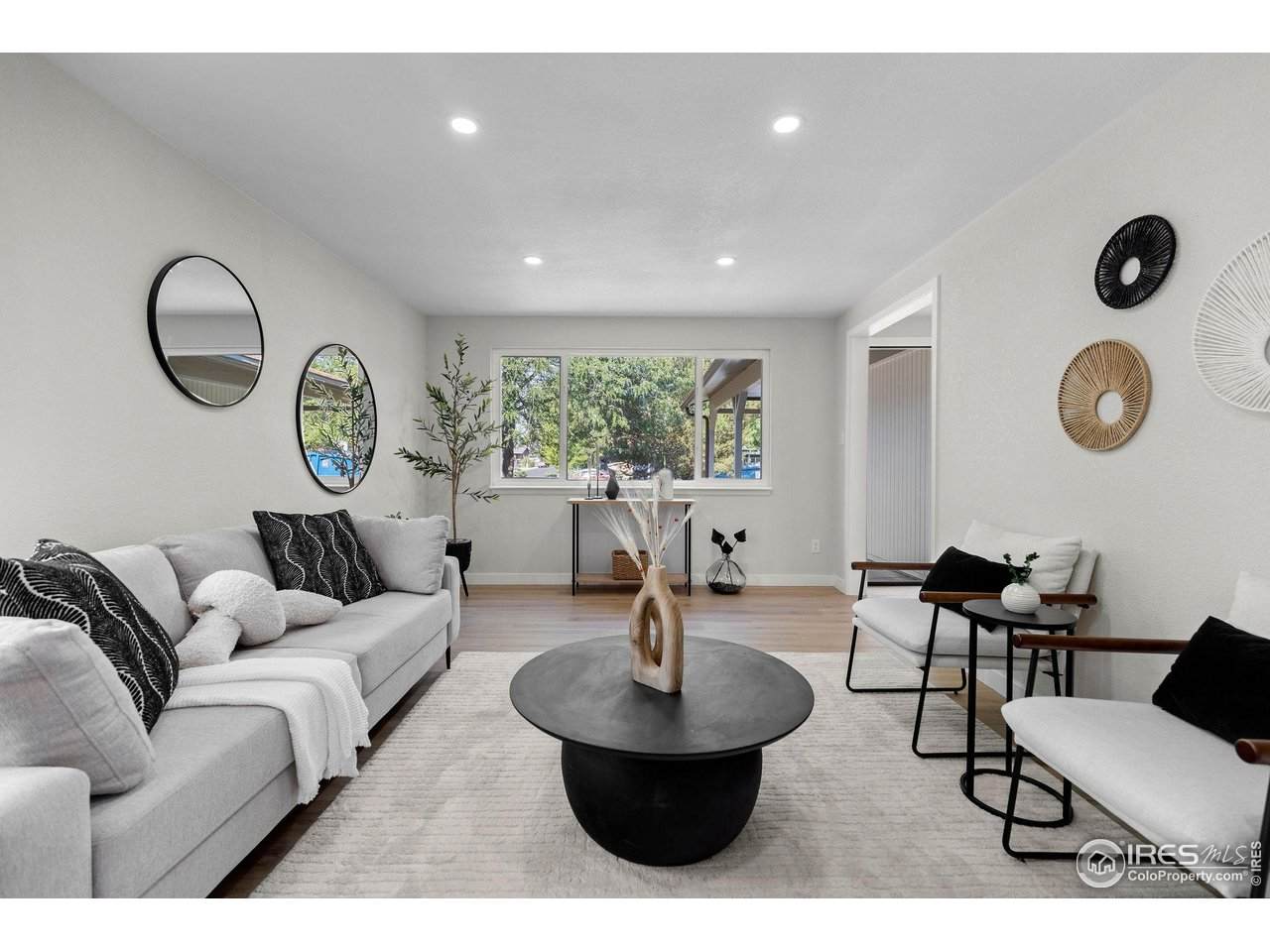 140 Judson St - Photo 1