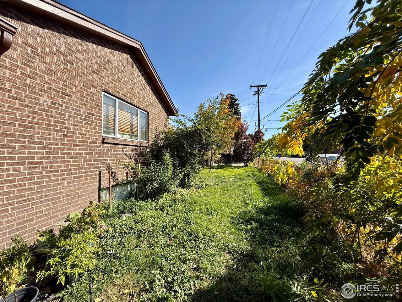 625 Floyd Ave - Photo 1