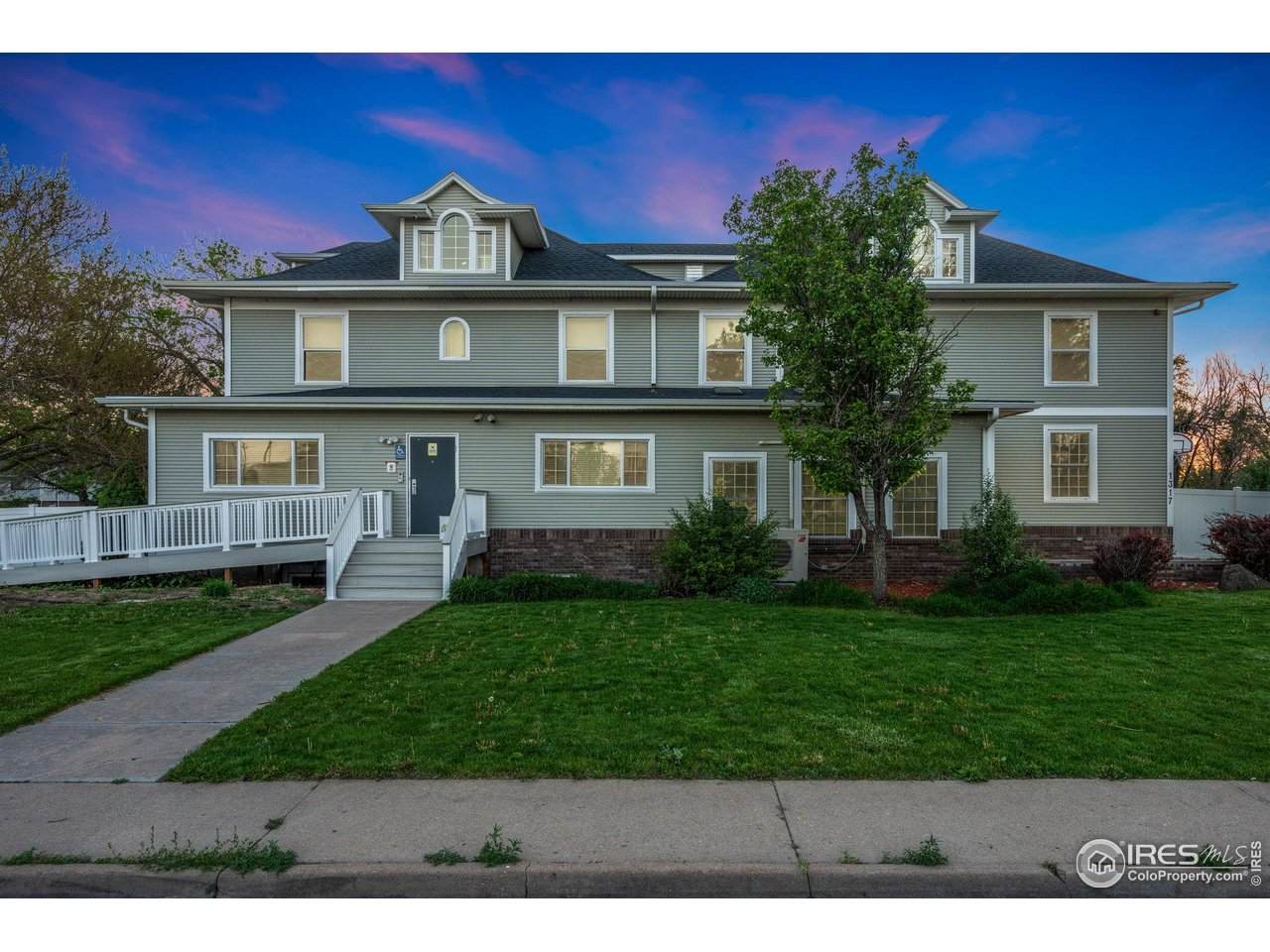 1317 2nd Ave - Photo 1