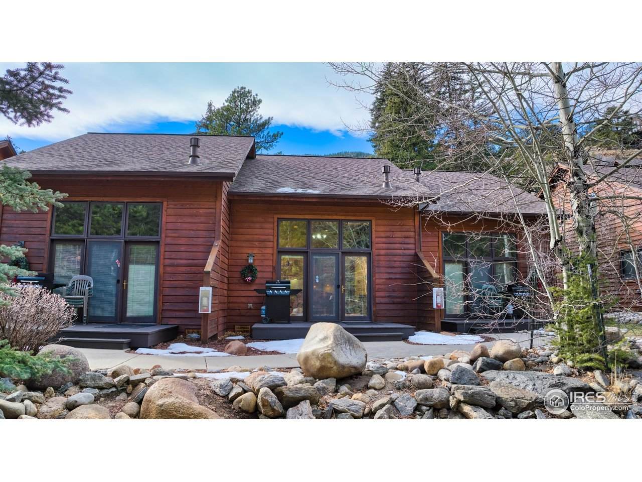 2120 Fall River Rd - Photo 1