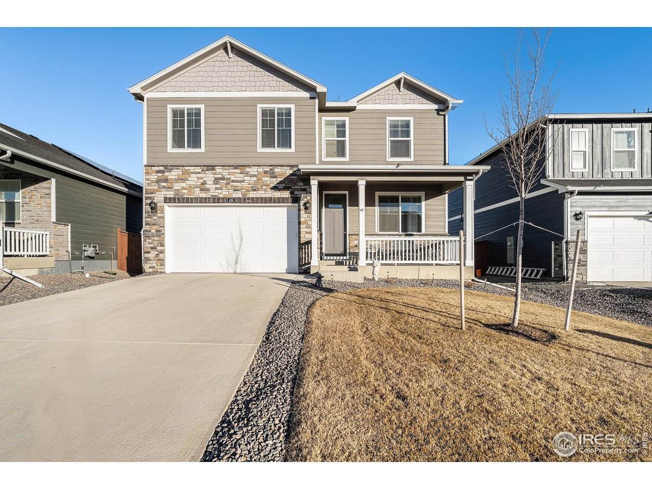 439 Bluebird Rd - Photo 1