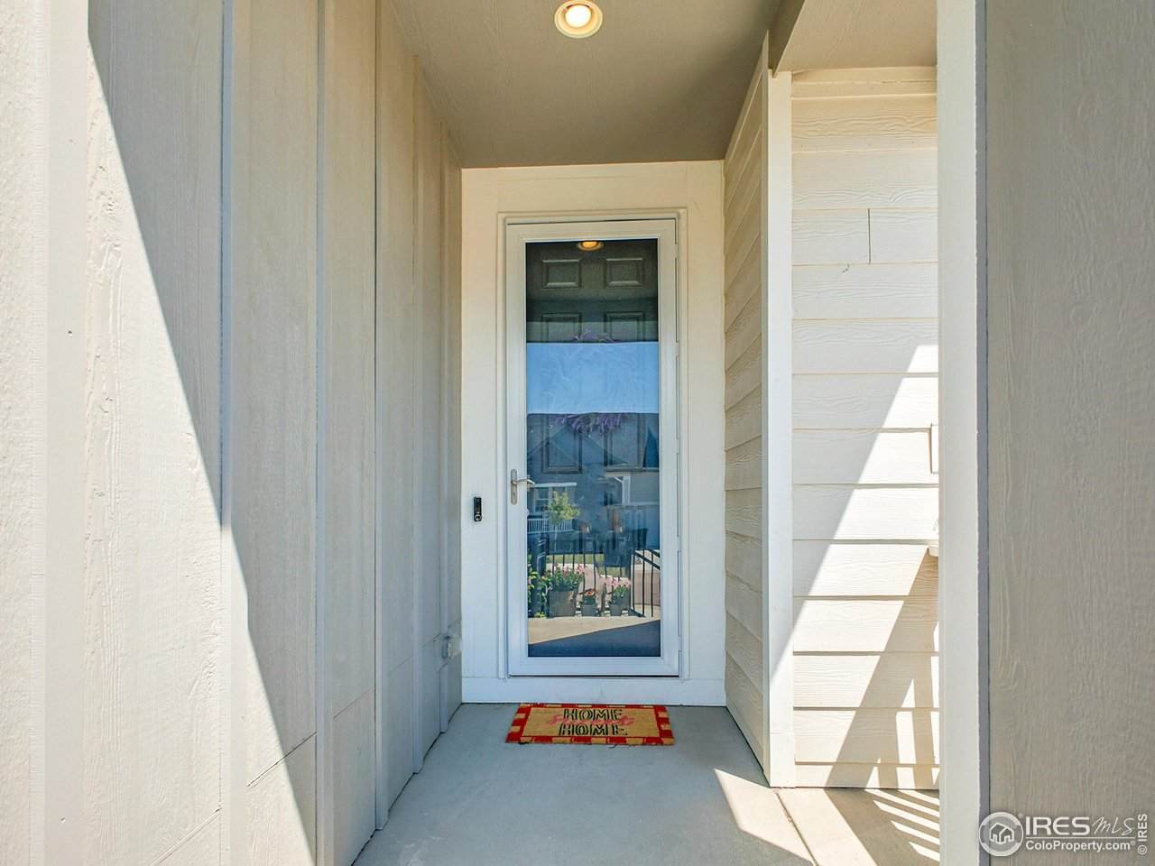 2545 Villageview Ln - Photo 1