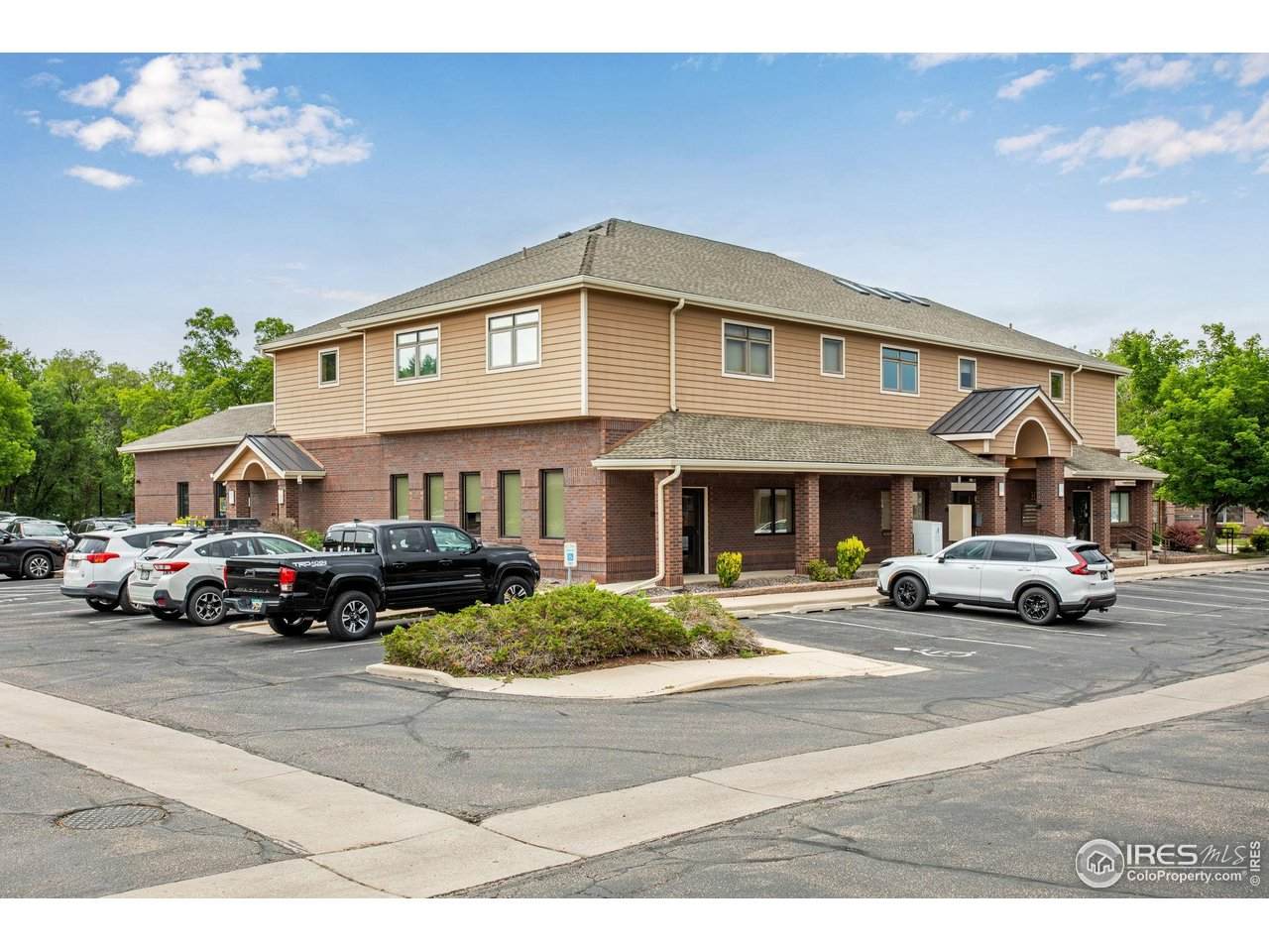 2001 Shields St - Photo 1