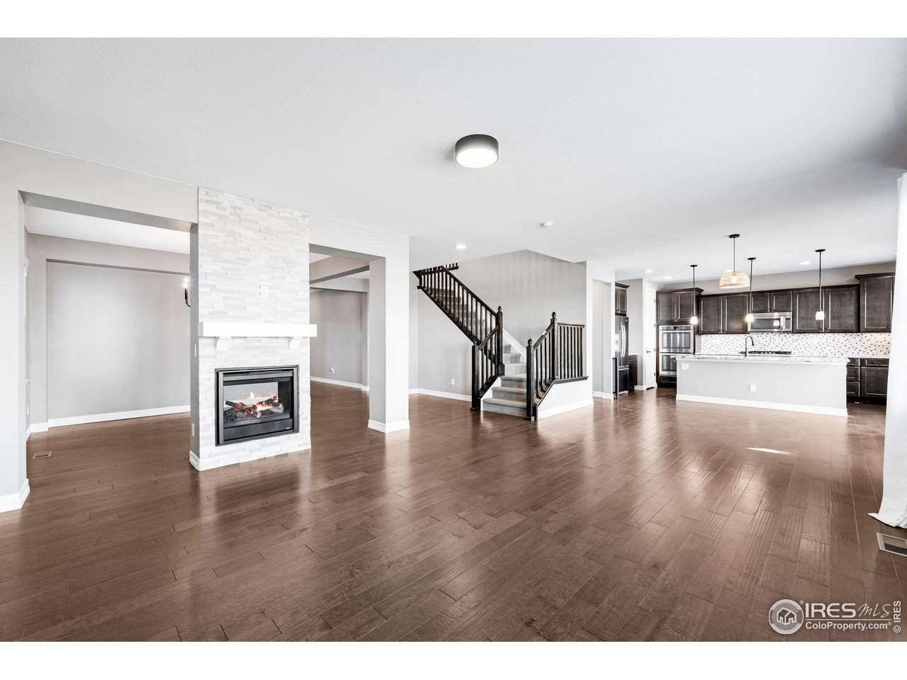 14807 Haley Ave - Photo 1