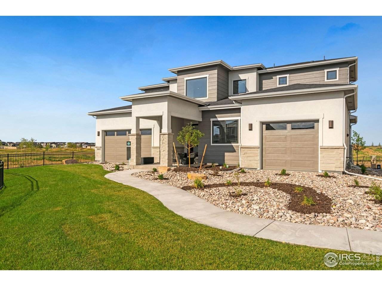 3662 Buchanan Ct - Photo 1