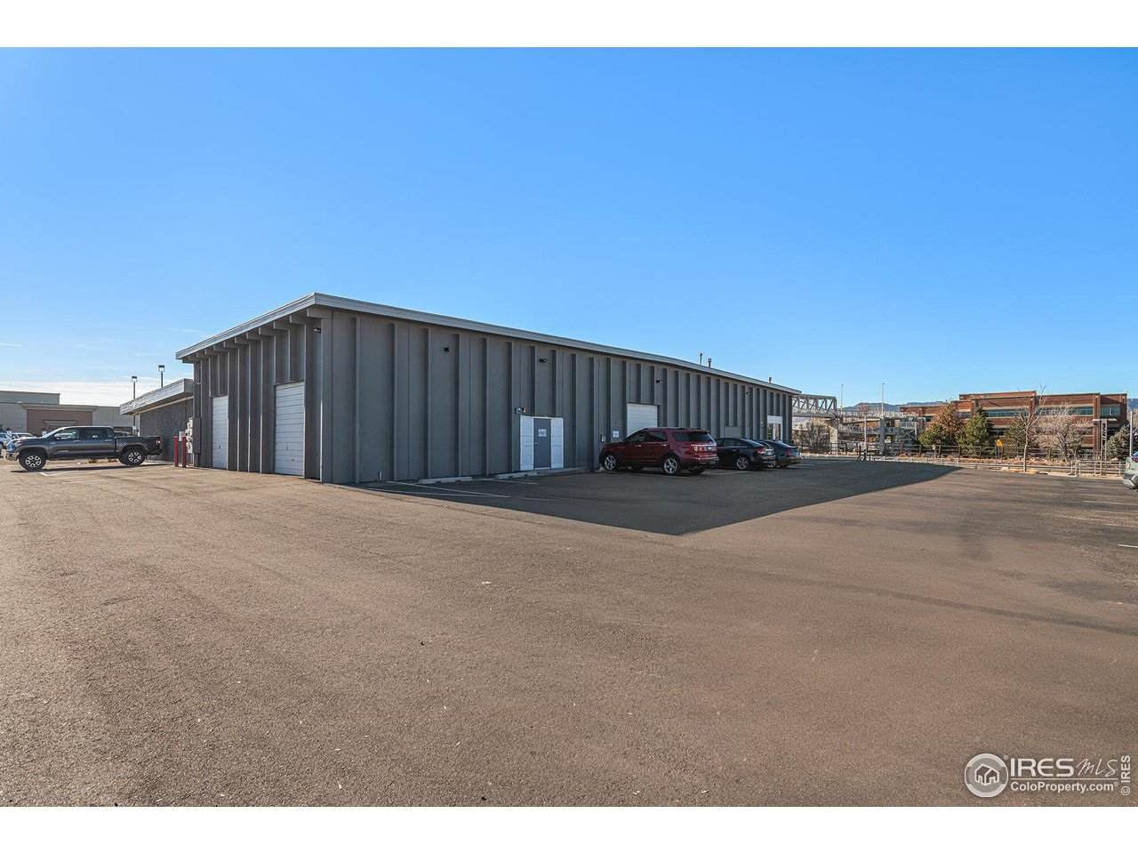 2105 College Ave - Photo 1