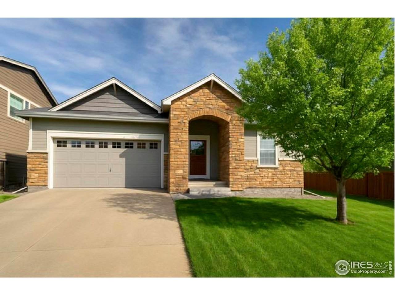 726 Callisto Dr - Photo 1