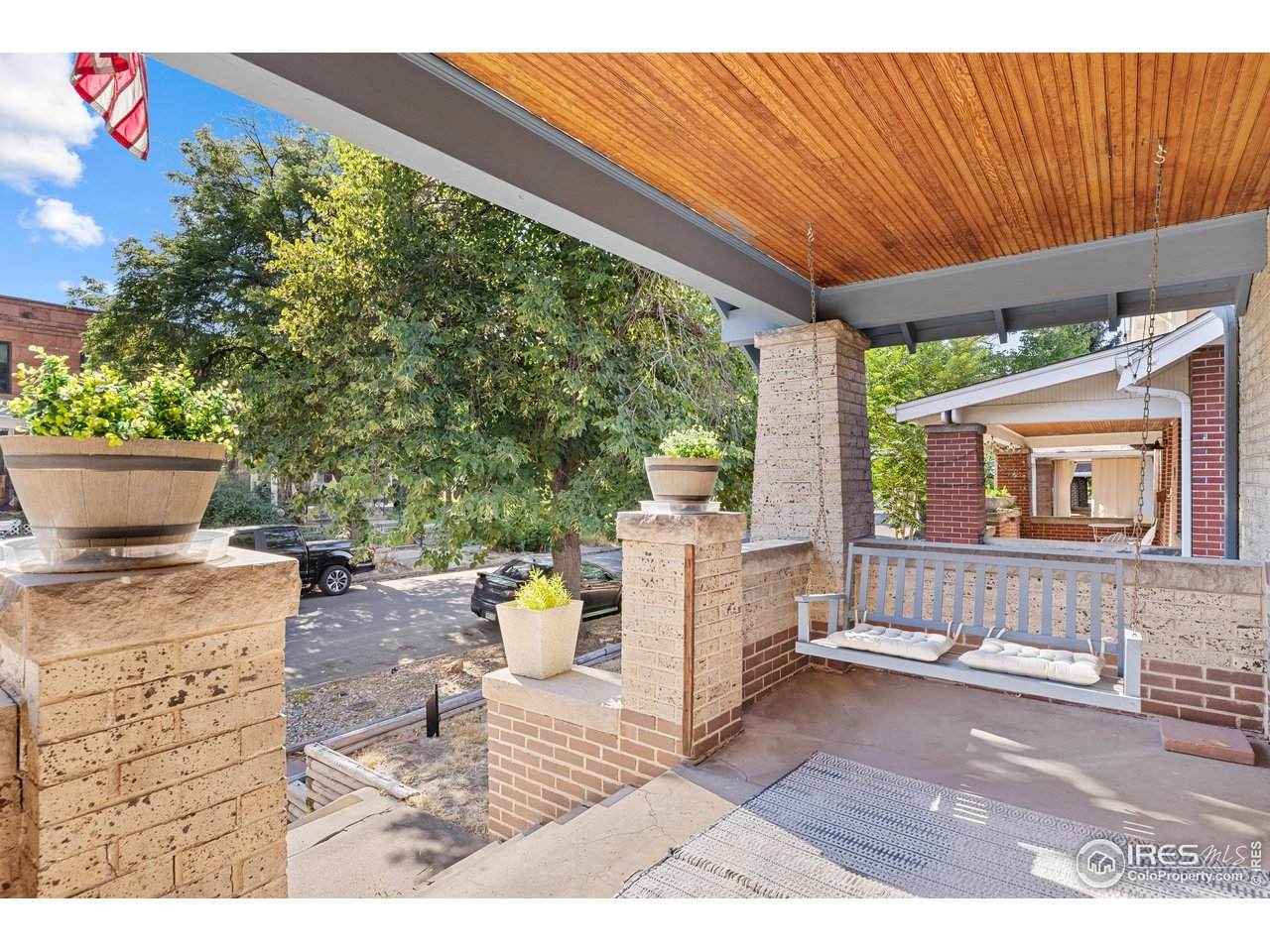 525 Pearl St - Photo 1