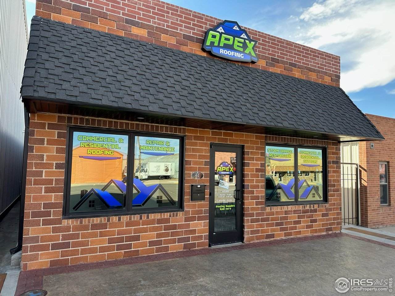 61 Main Ave - Photo 1