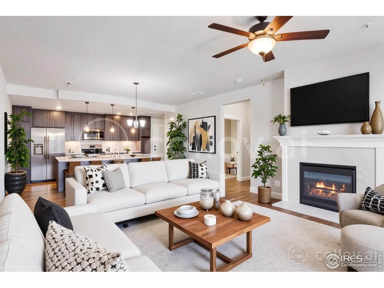 4622 Hahns Peak Dr - Photo 1