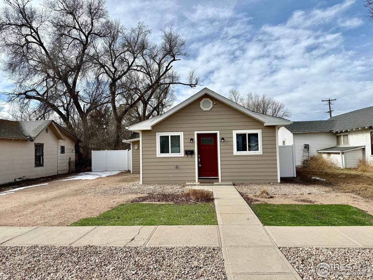 210 Bowman Ave - Photo 1