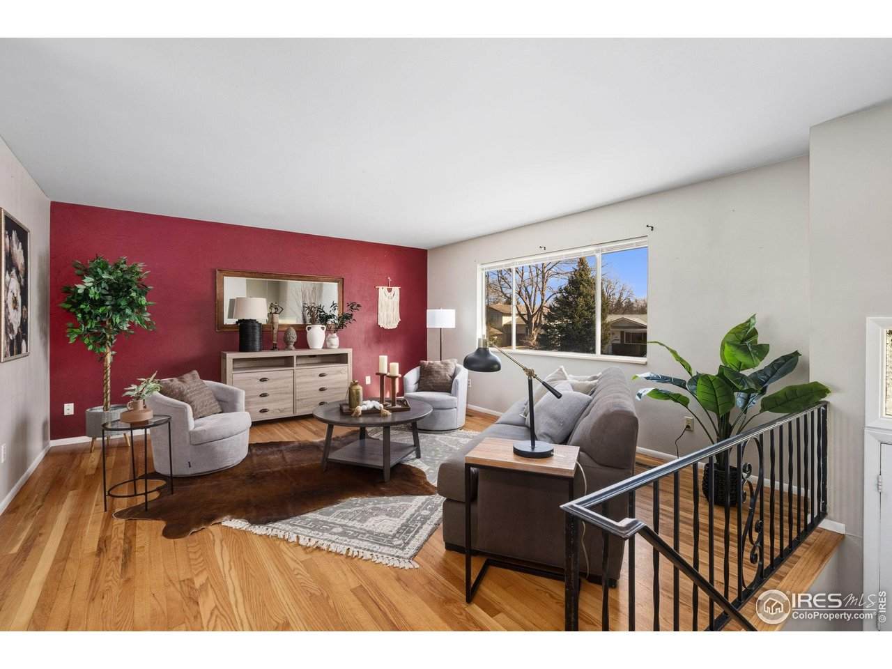 1121 Ponderosa Dr - Photo 1