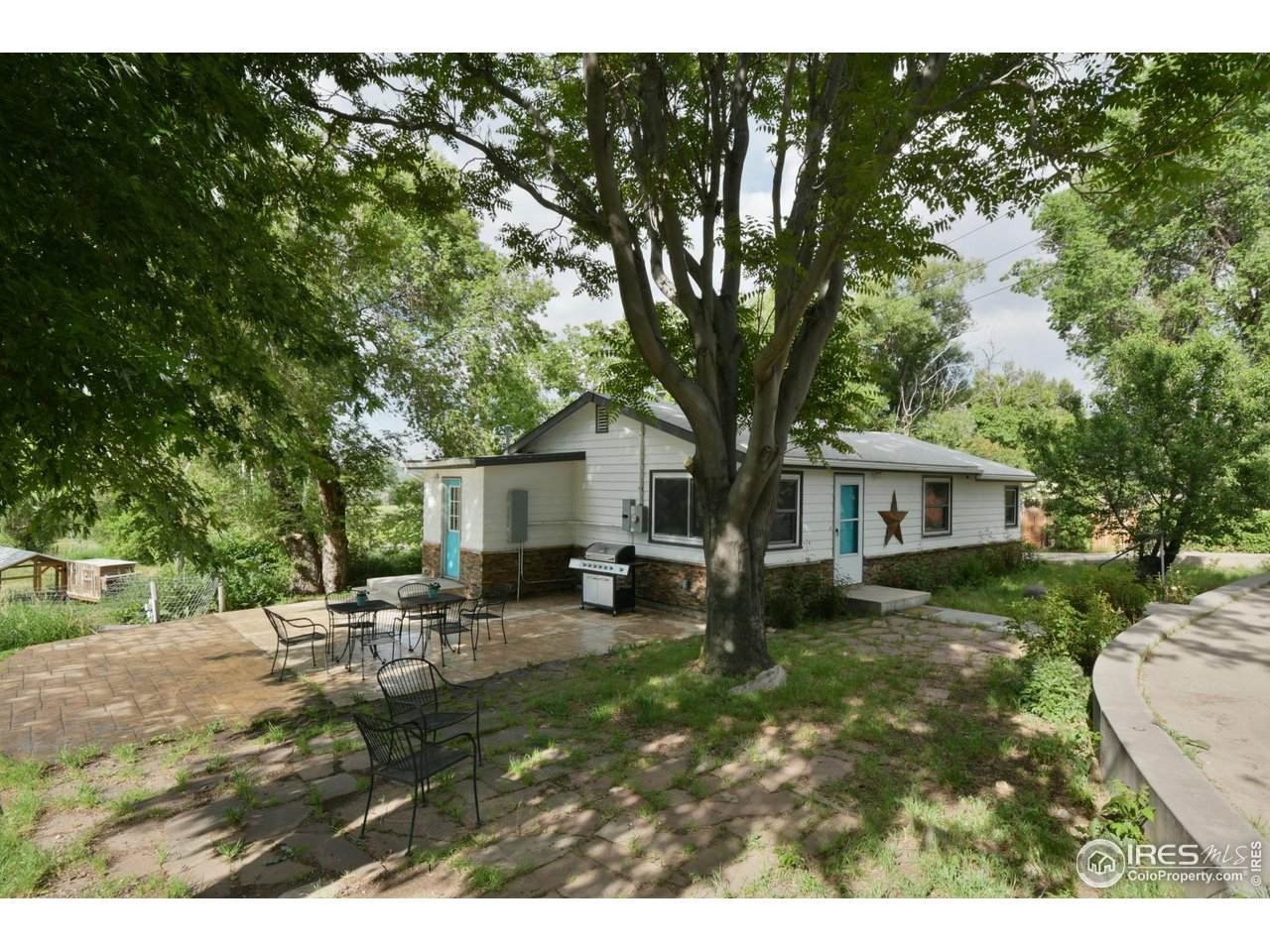 6903 Valmont Rd - Photo 1