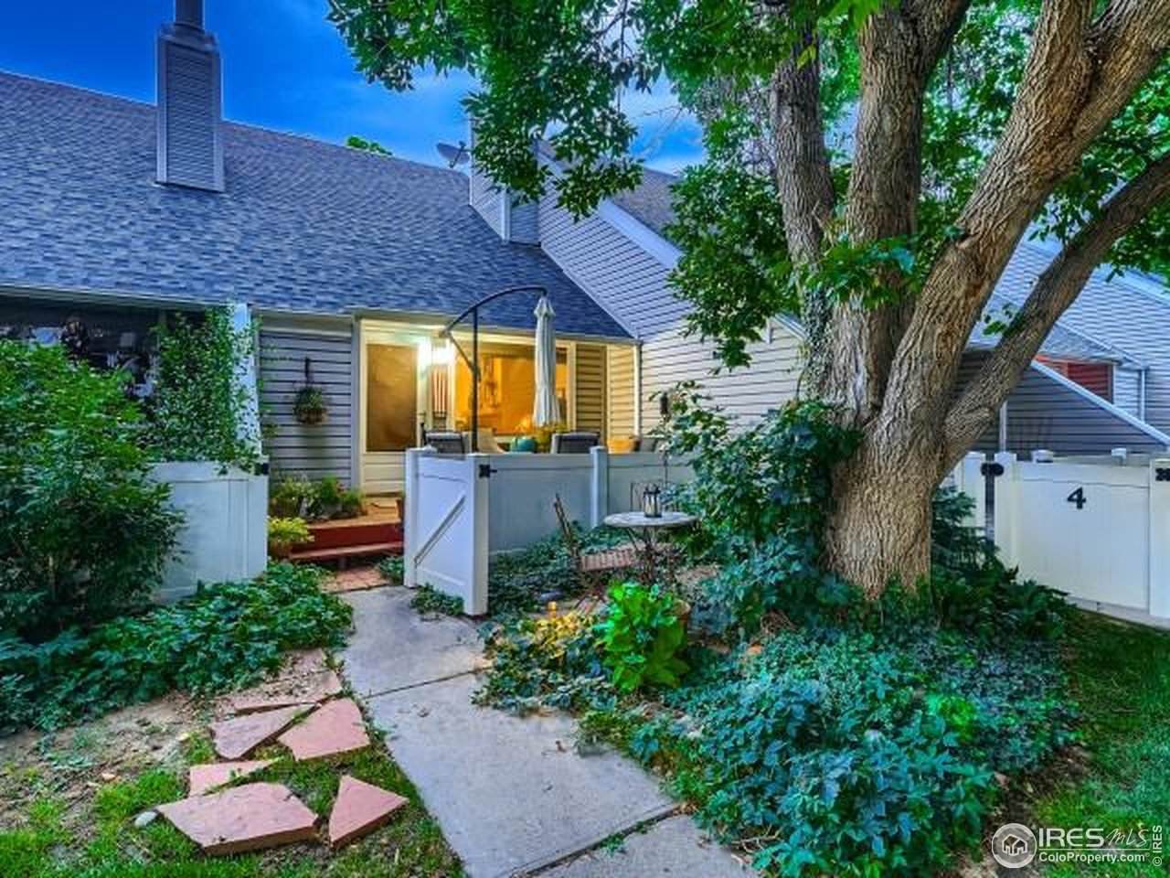 2713 19th St Dr - Photo 1