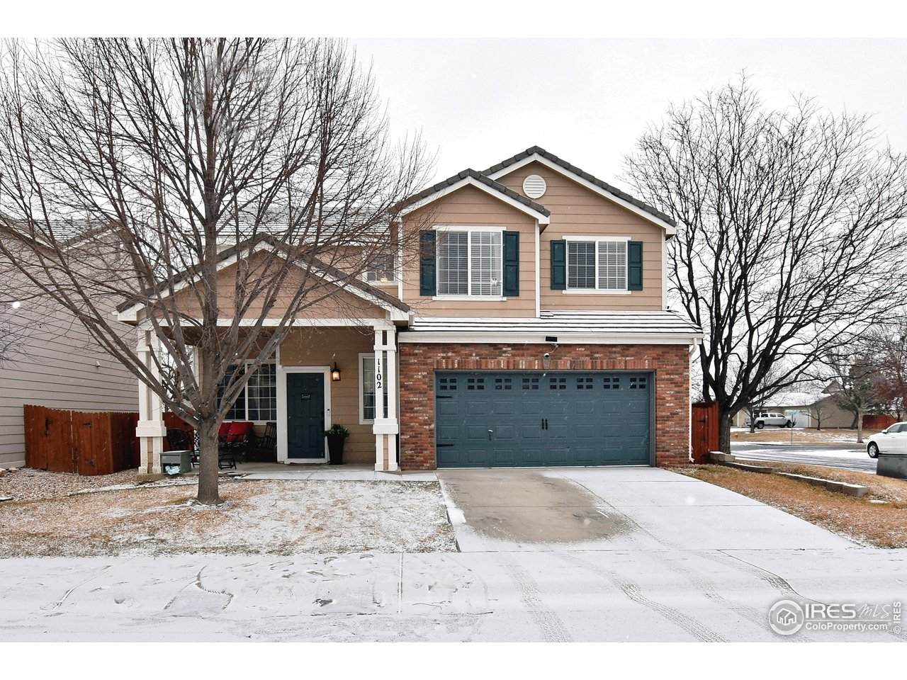 1102 Fenwick Dr - Photo 1