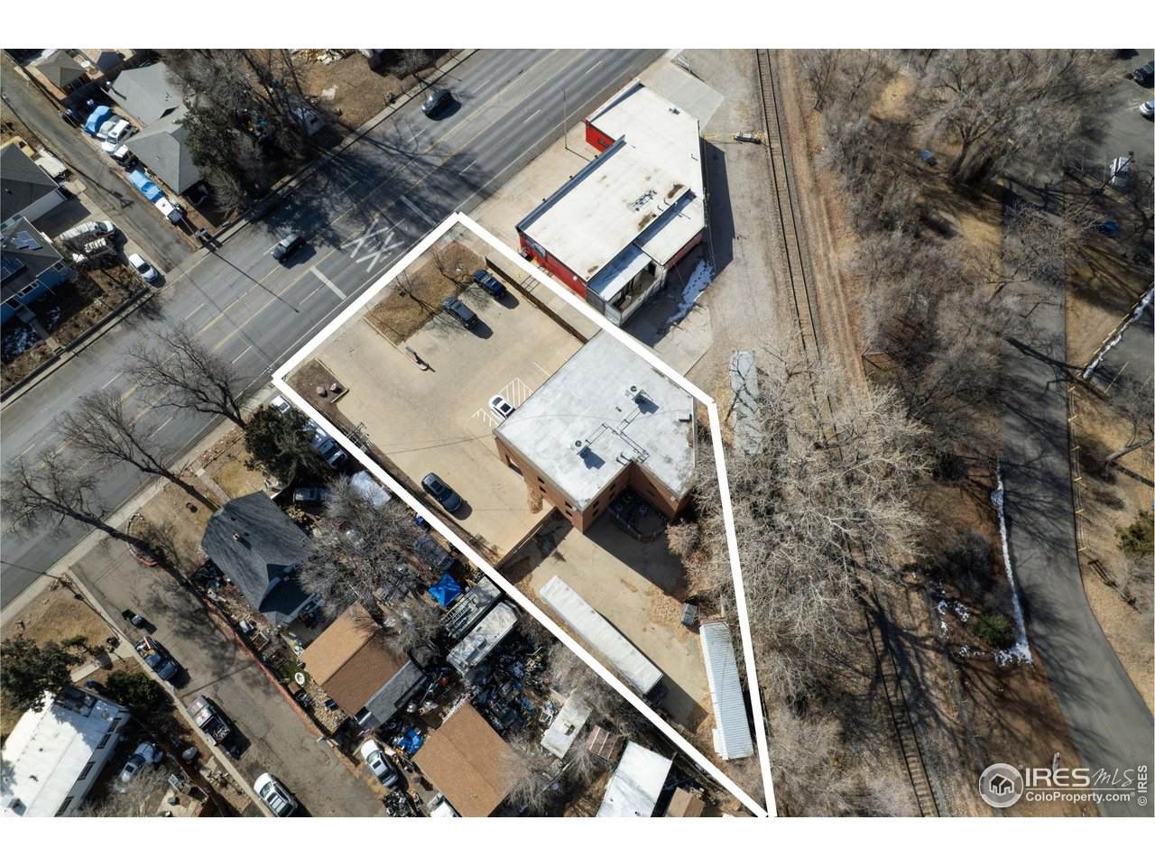 24 9th Ave - Photo 1