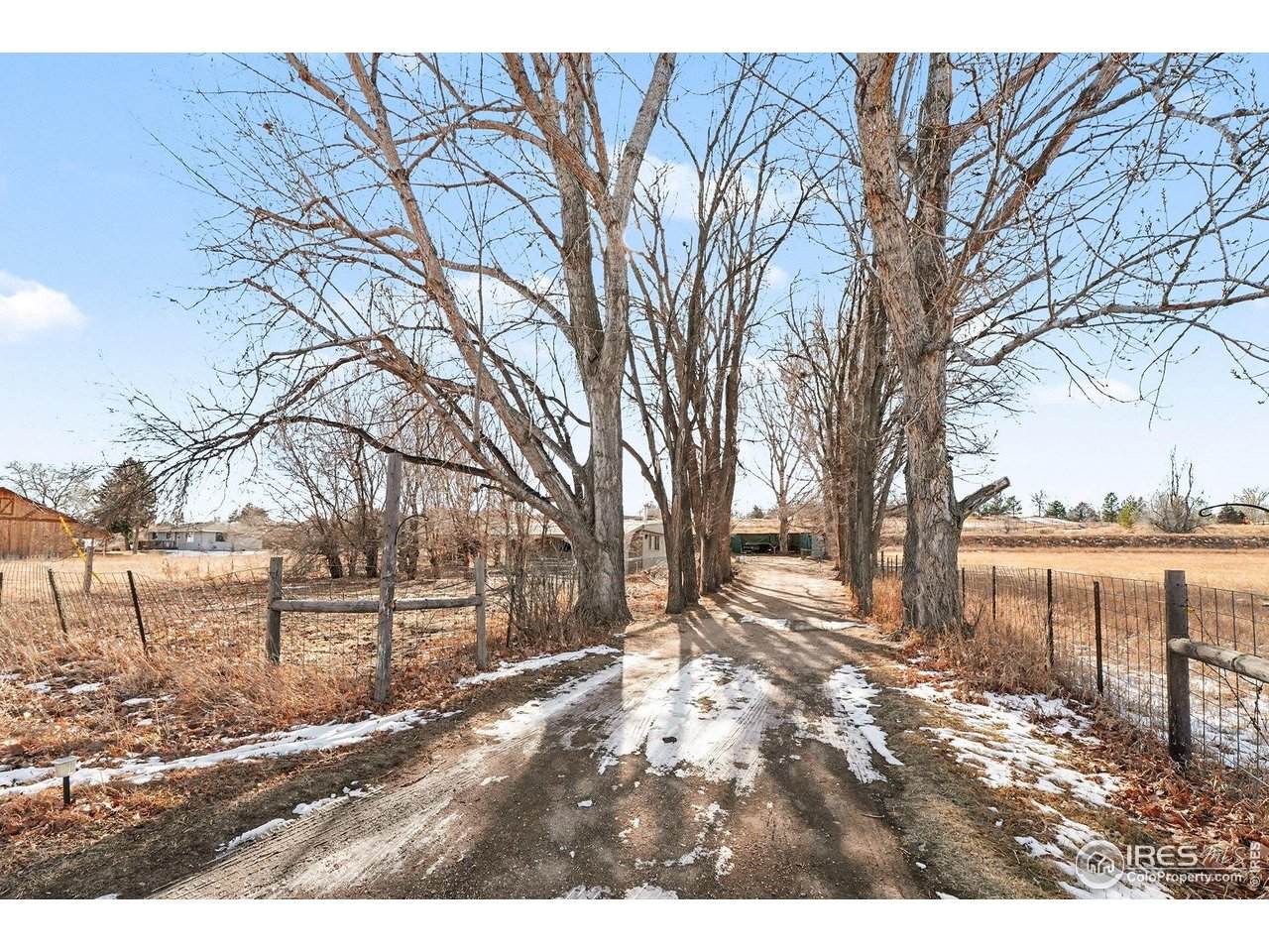 3525 Chinook Ln - Photo 1