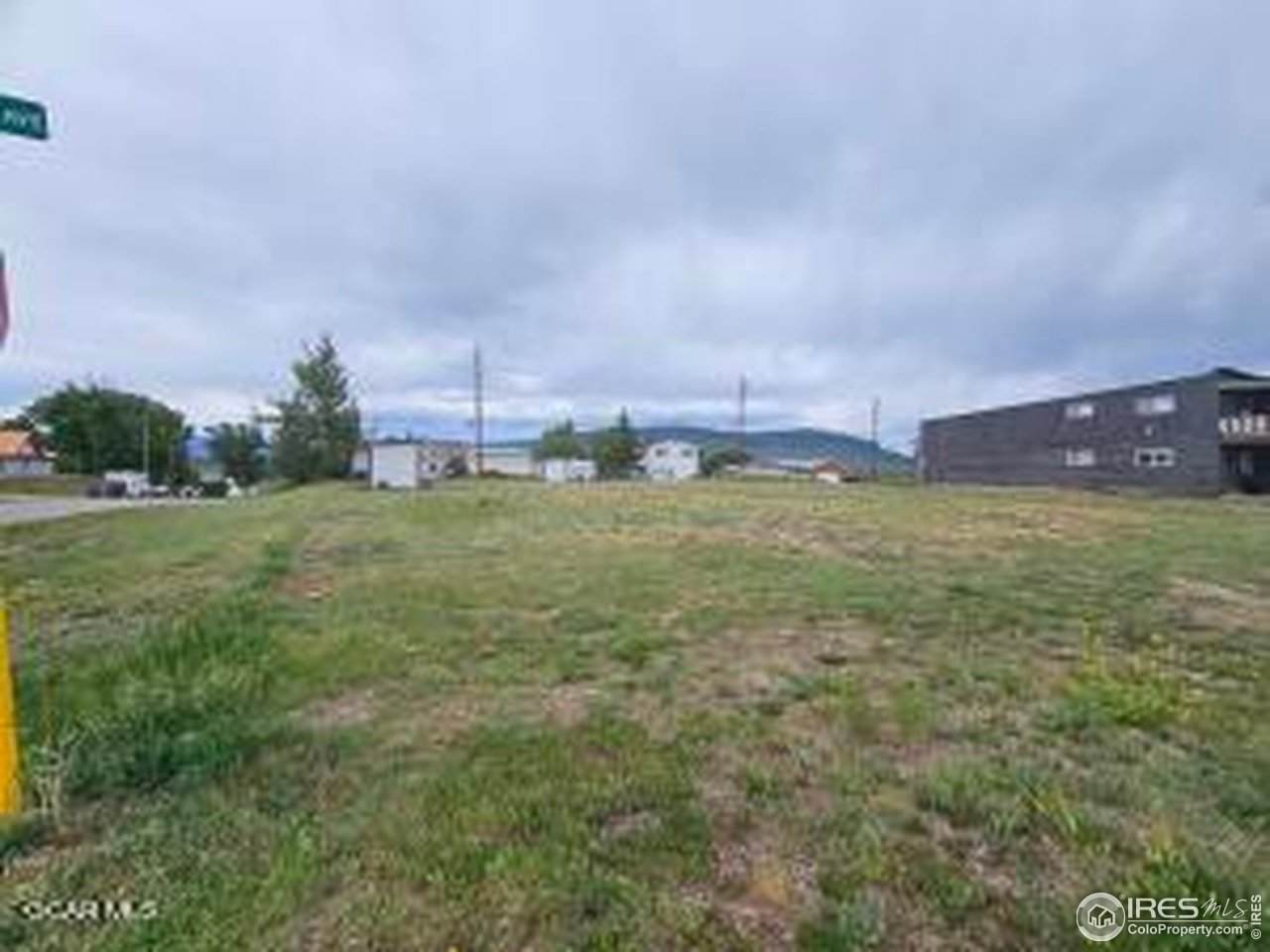 210 Grand Ave - Photo 1