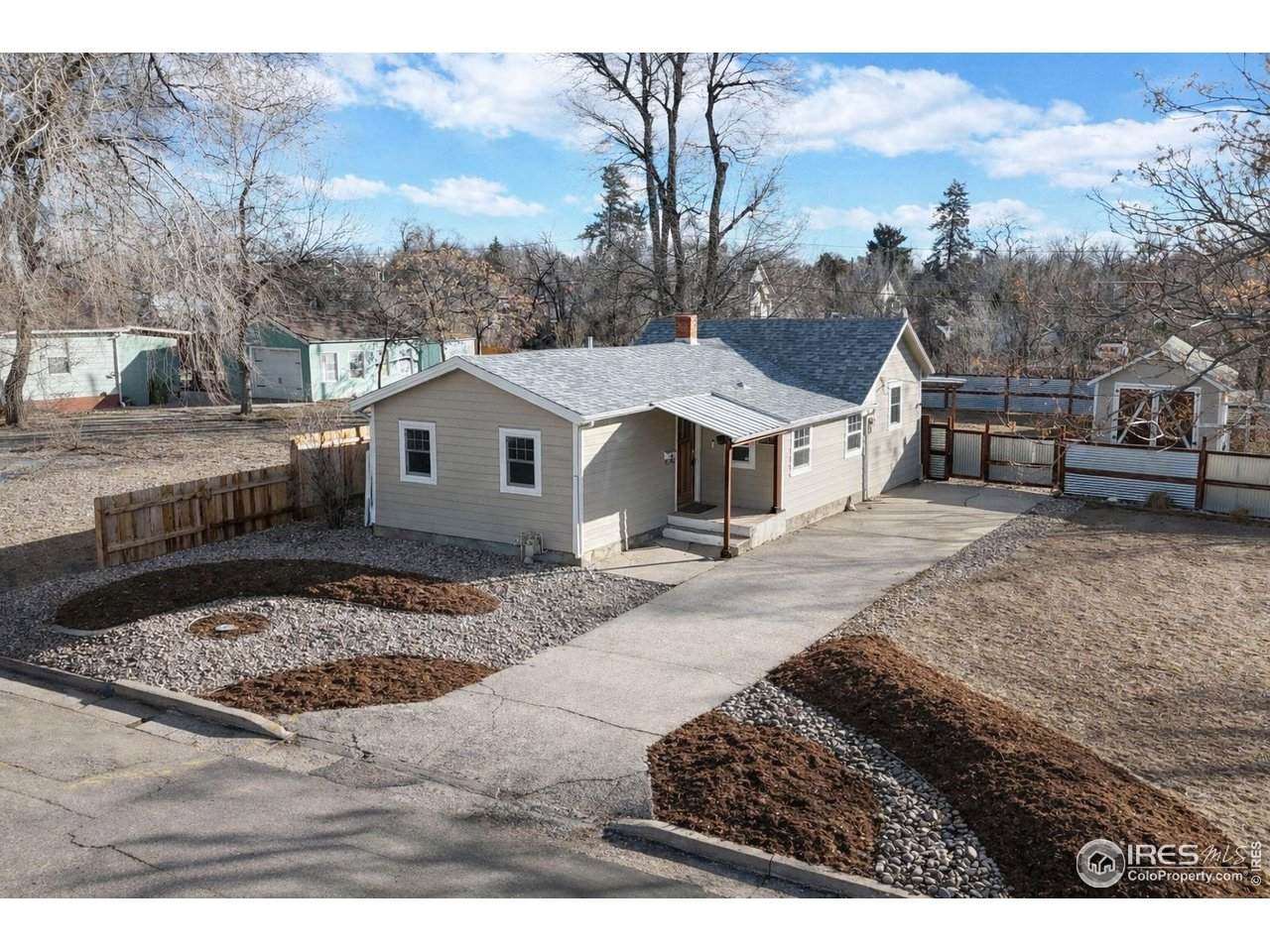 1256 Arthur Ave - Photo 1