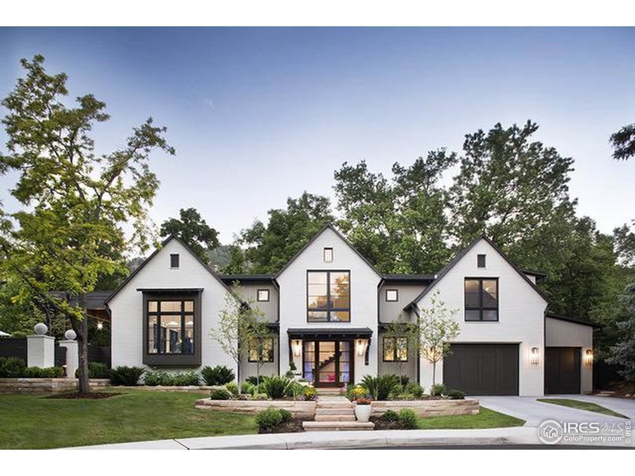 440 Japonica Way - Photo 1