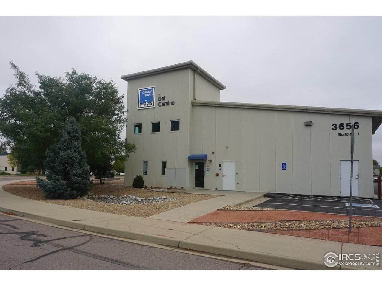 3656 Stagecoach Rd - Photo 1