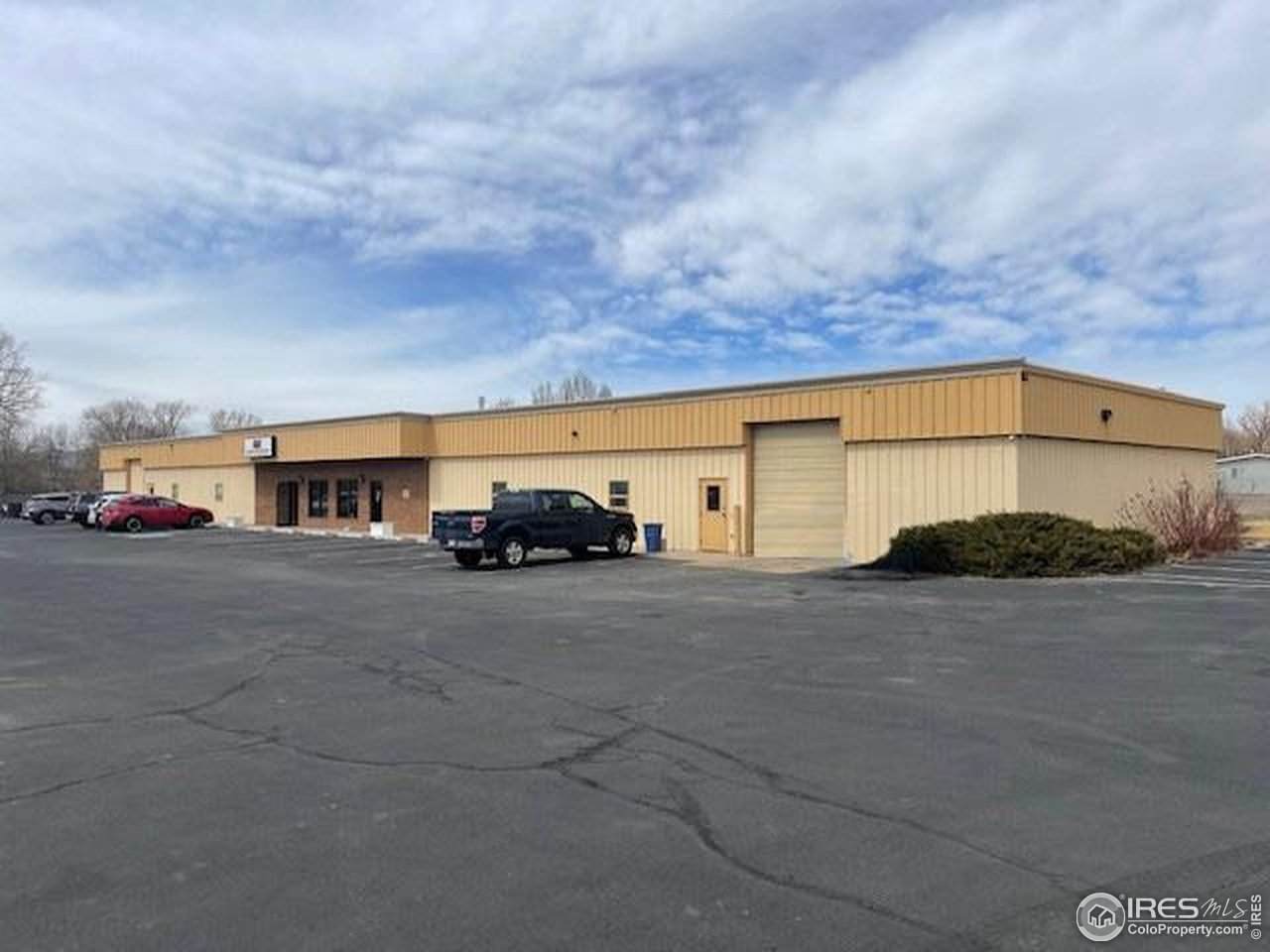 219 Timberline Rd - Photo 1