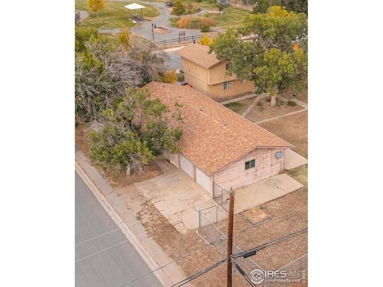 110 Coal Creek Dr - Photo 1