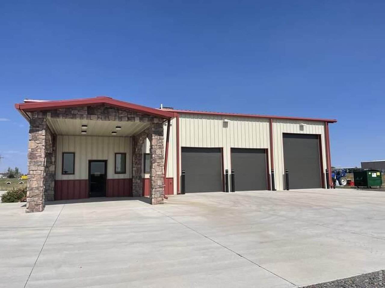 8760 6th St - Photo 1