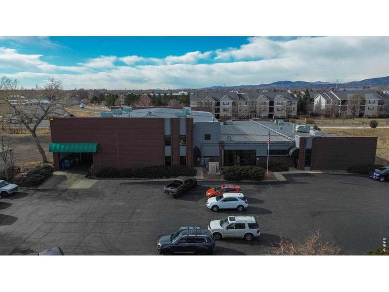 1309 Webster Ave - Photo 1