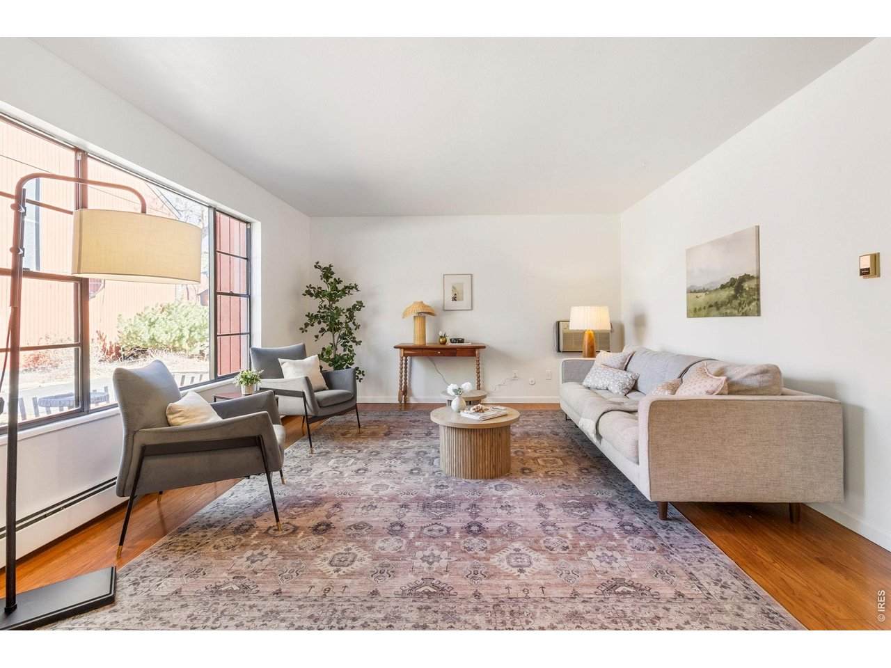 1625 Elizabeth St - Photo 1