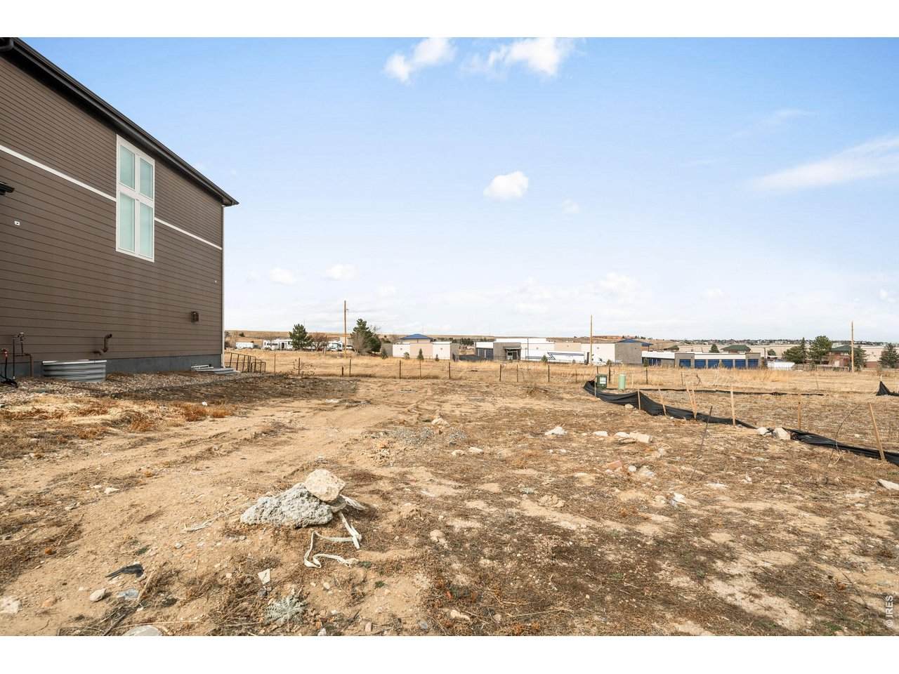 423 Blackfoot St - Photo 1