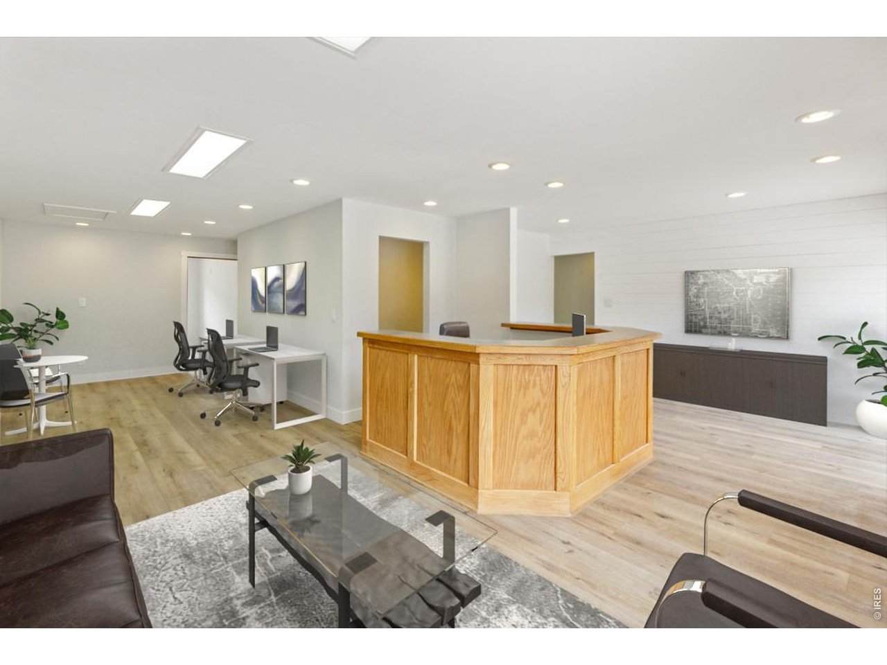 600 Saint Vrain Ave - Photo 1