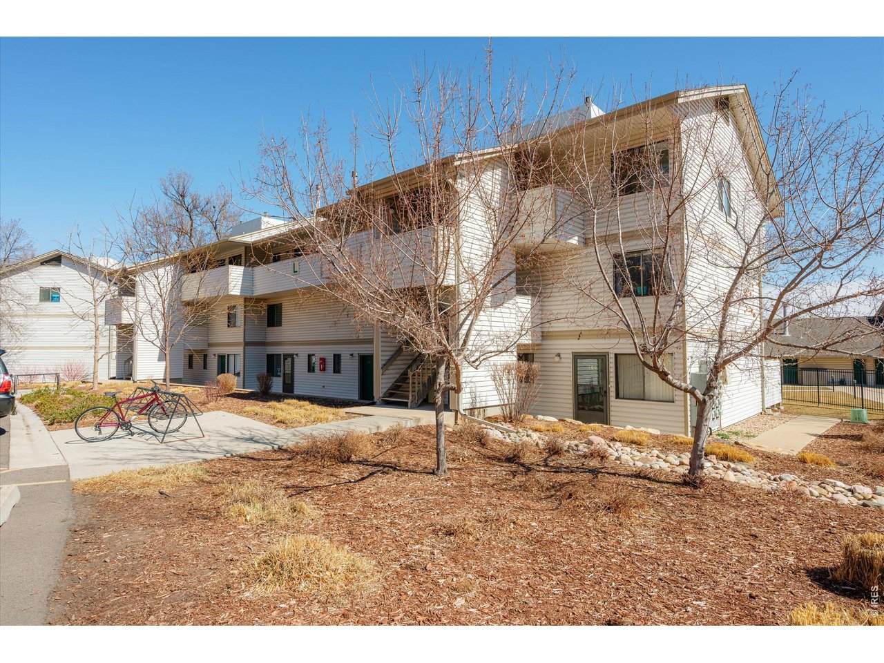 1705 Heatheridge Rd - Photo 1