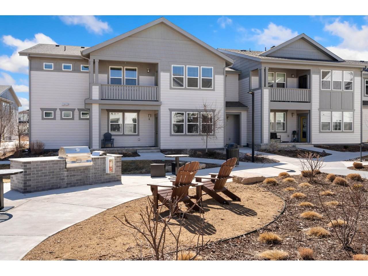539 Vicot Way - Photo 1