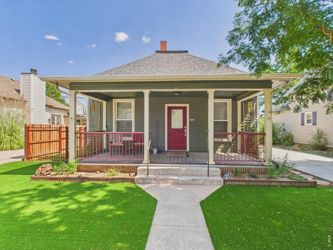 313 Elm Ave - Photo 1