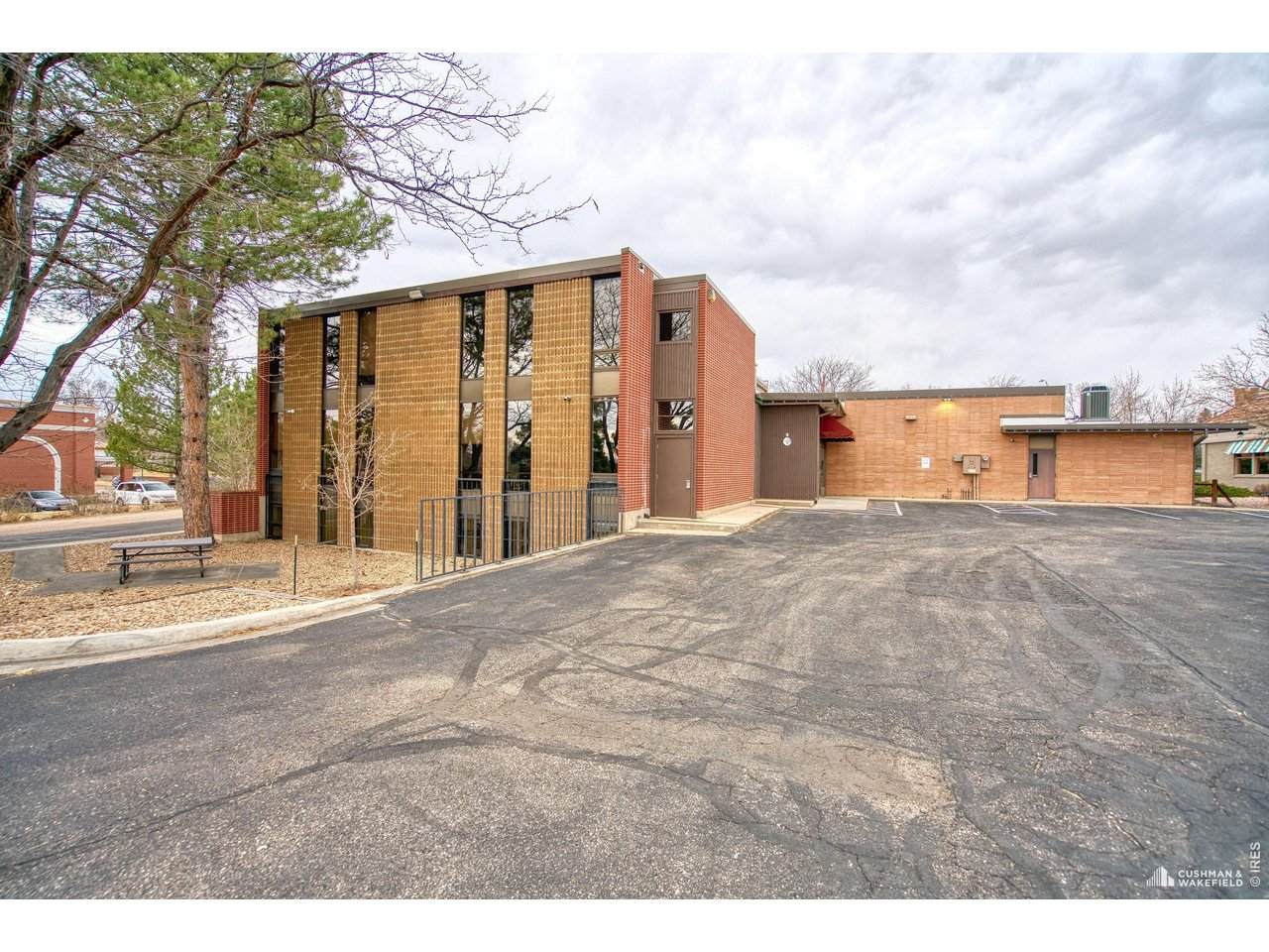 2300 Eisenhower Blvd - Photo 1