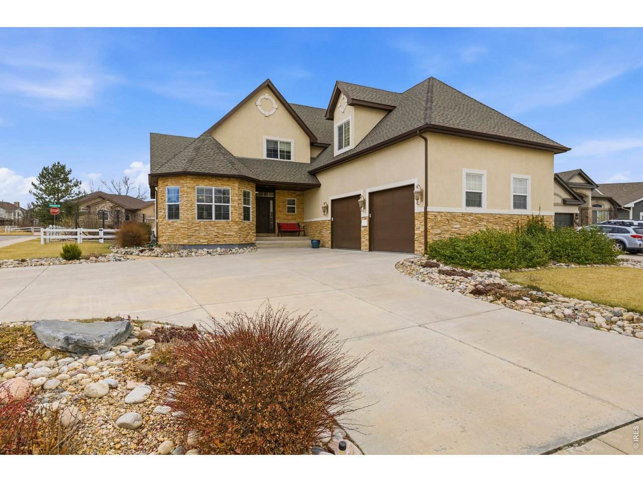 8295 Avalon Ct - Photo 1