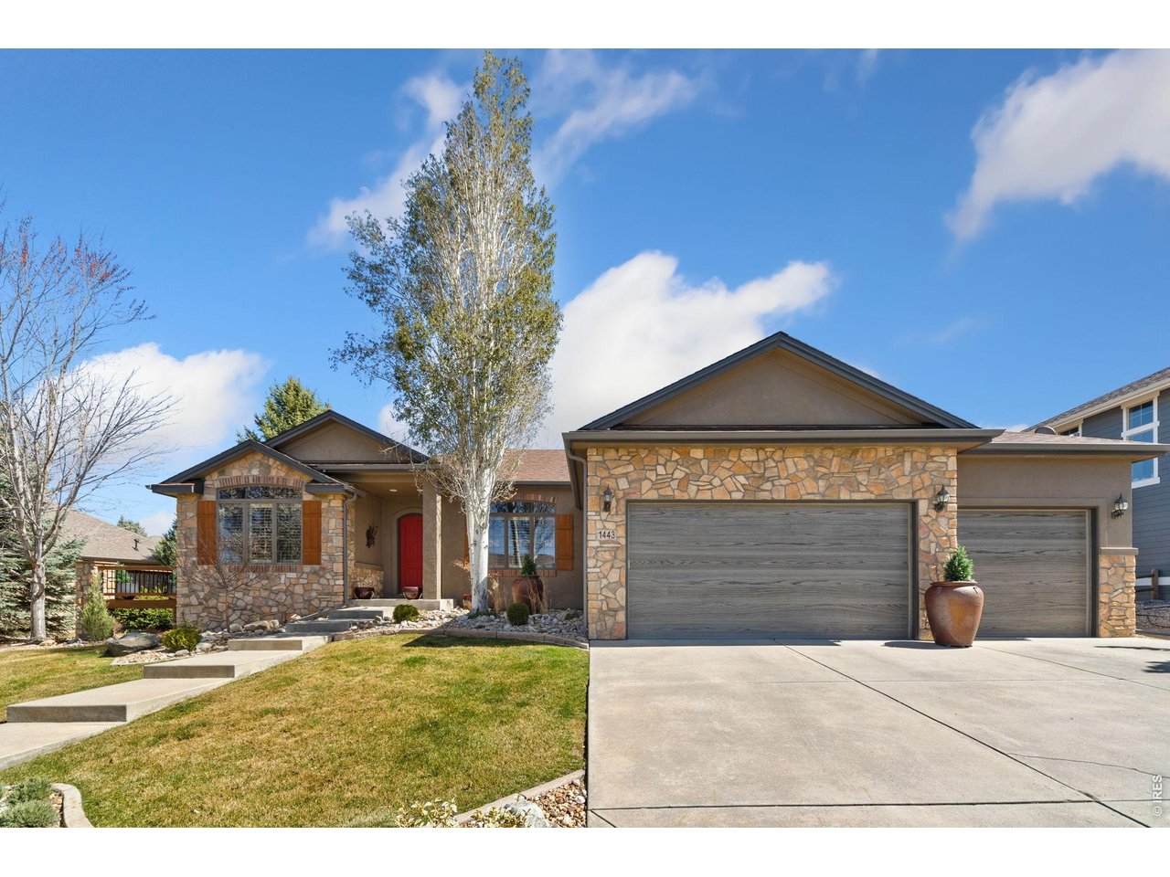 1443 Folsum Dr - Photo 1