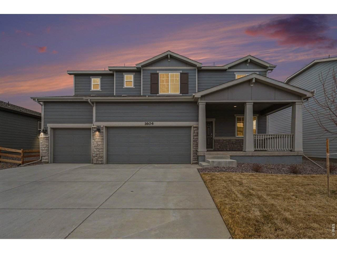 1604 Colorado River Dr - Photo 1