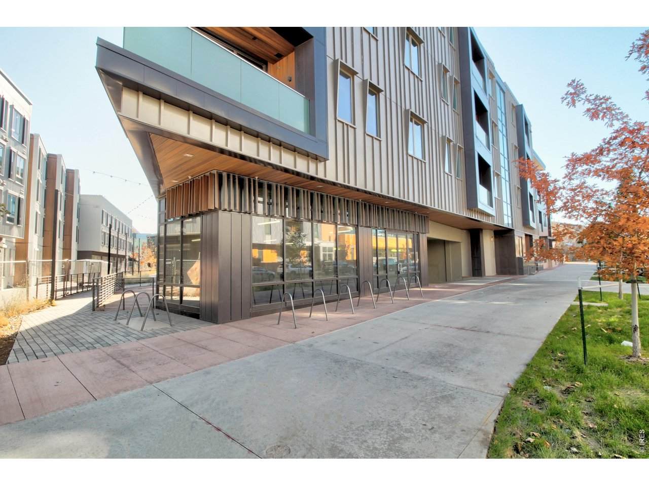 3200 Bluff St - Photo 1
