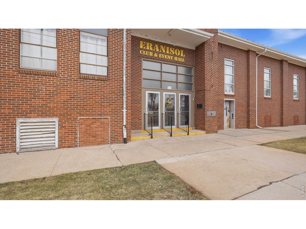 204 Beaver Ave - Photo 1
