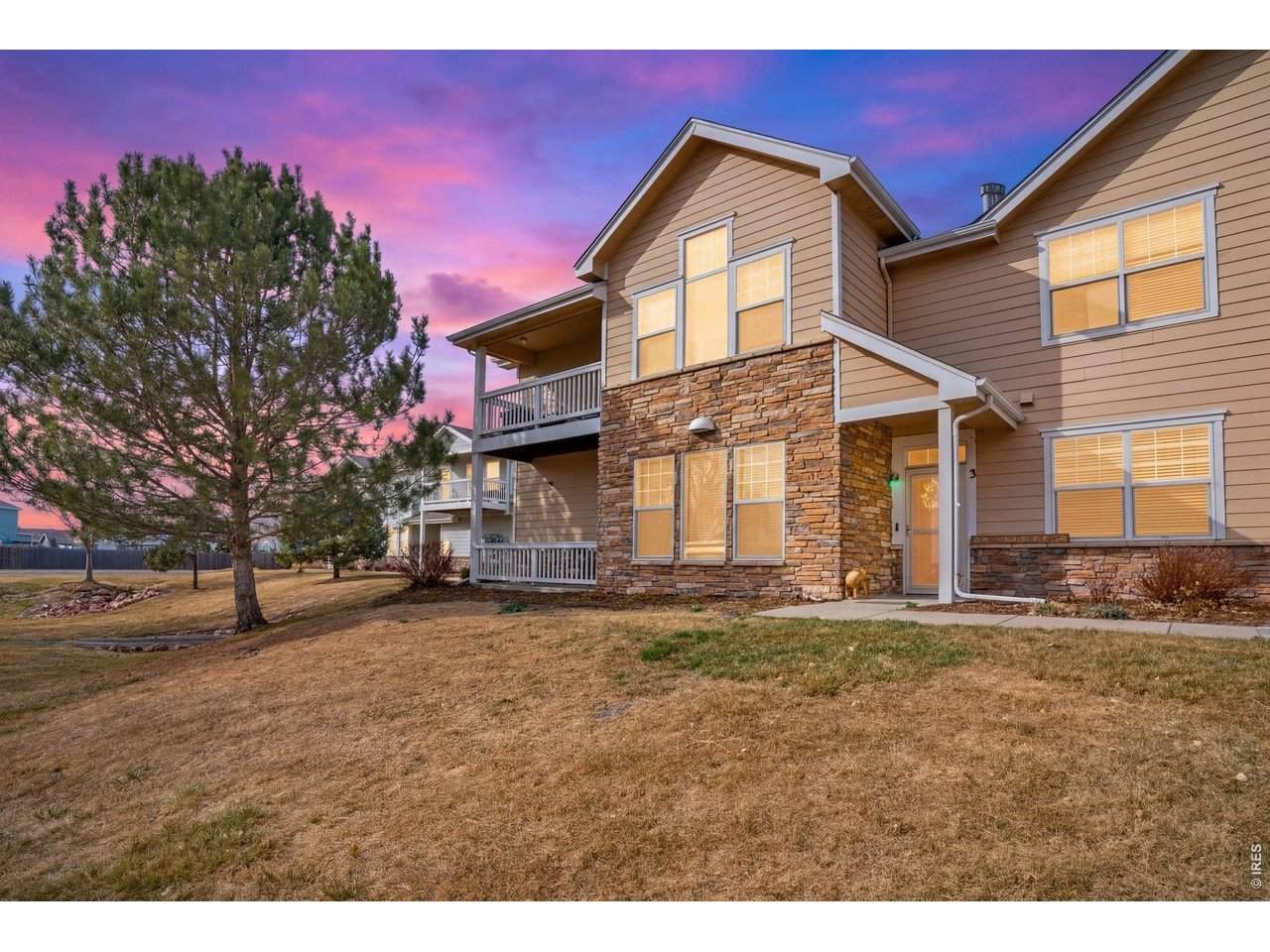 3758 Ponderosa Ct - Photo 1