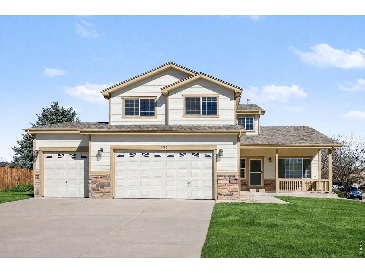 1750 Preston Dr - Photo 1